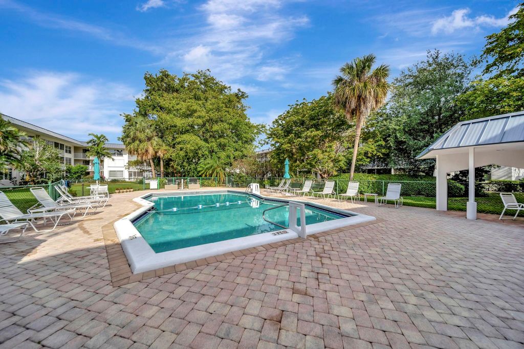 Photo of 4025 N Federal Highway #221A, Fort Lauderdale, FL 33308 (MLS # F10500393)