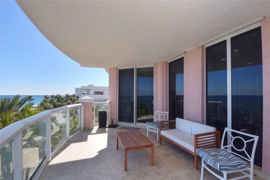 Photo of 2051 SE 3rd Street #503, Deerfield Beach, FL 33441 (MLS # B26024515)