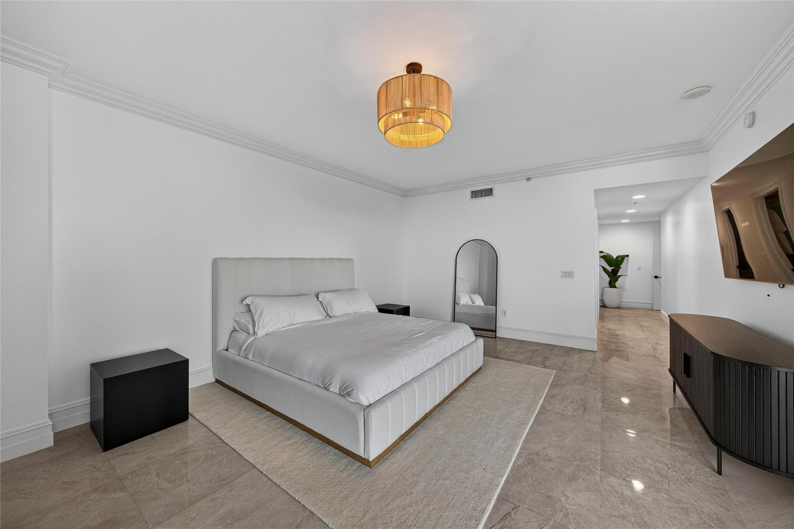 MARINA PALMS RESIDENCES N - Residential