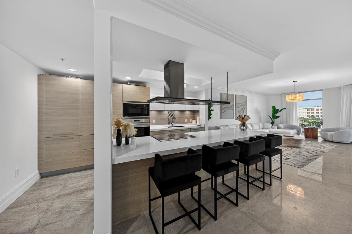 MARINA PALMS RESIDENCES N - Residential