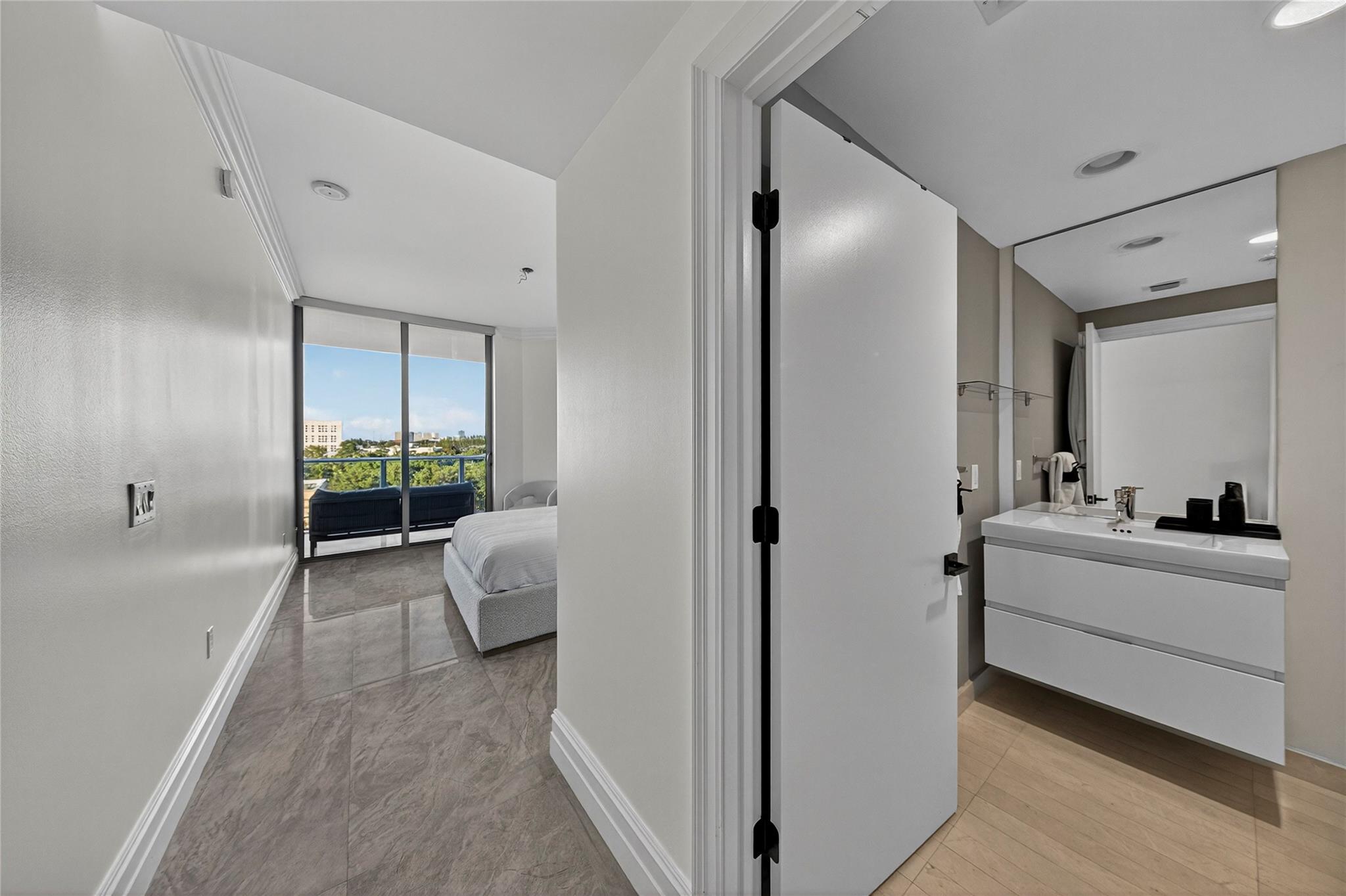 MARINA PALMS RESIDENCES N - Residential