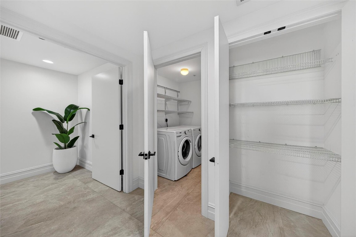 MARINA PALMS RESIDENCES N - Residential