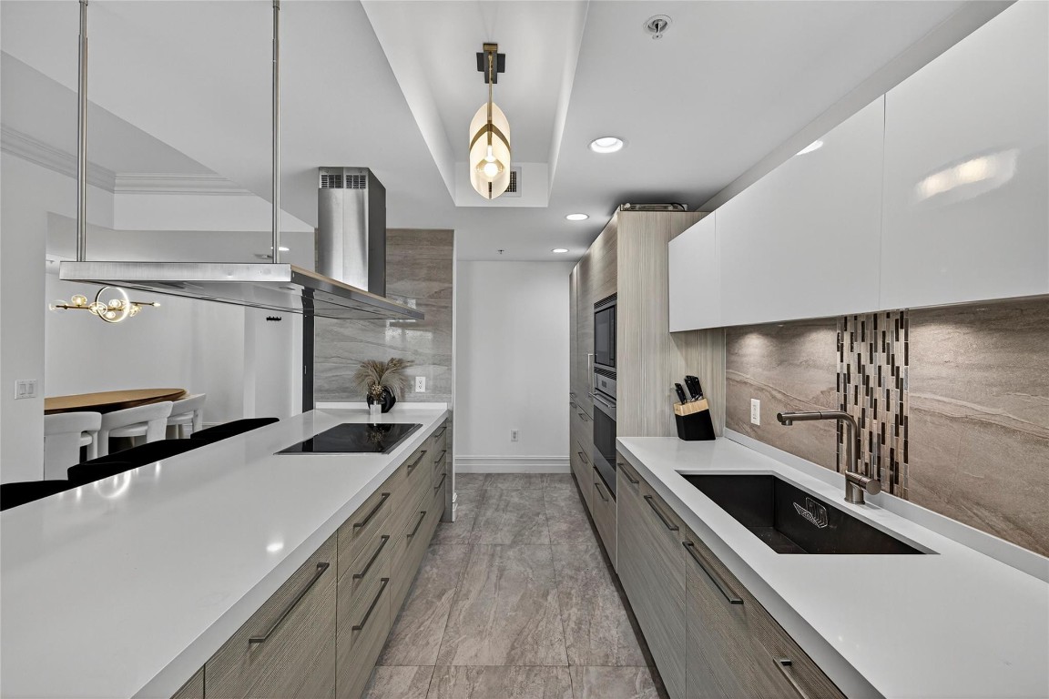 MARINA PALMS RESIDENCES N - Residential