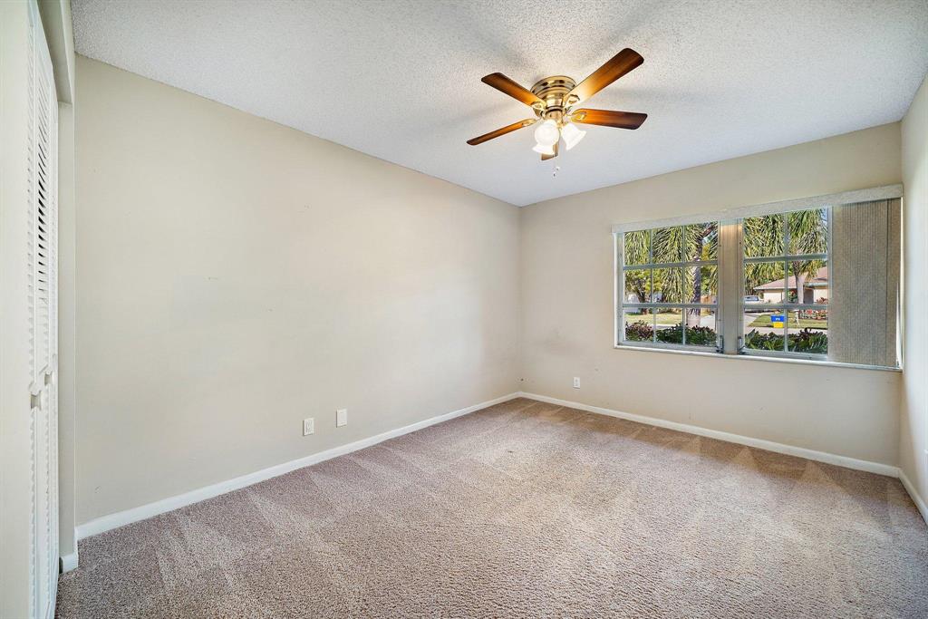 SOUTH SHORE 4 OF WELLINGTON - Residential