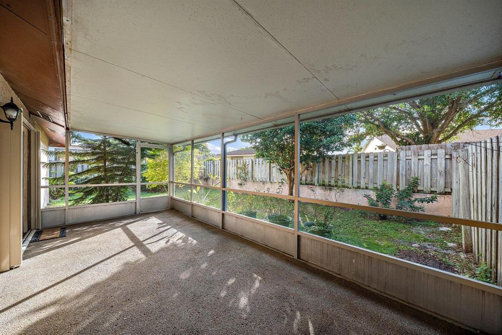 SOUTH SHORE 4 OF WELLINGTON - Residential