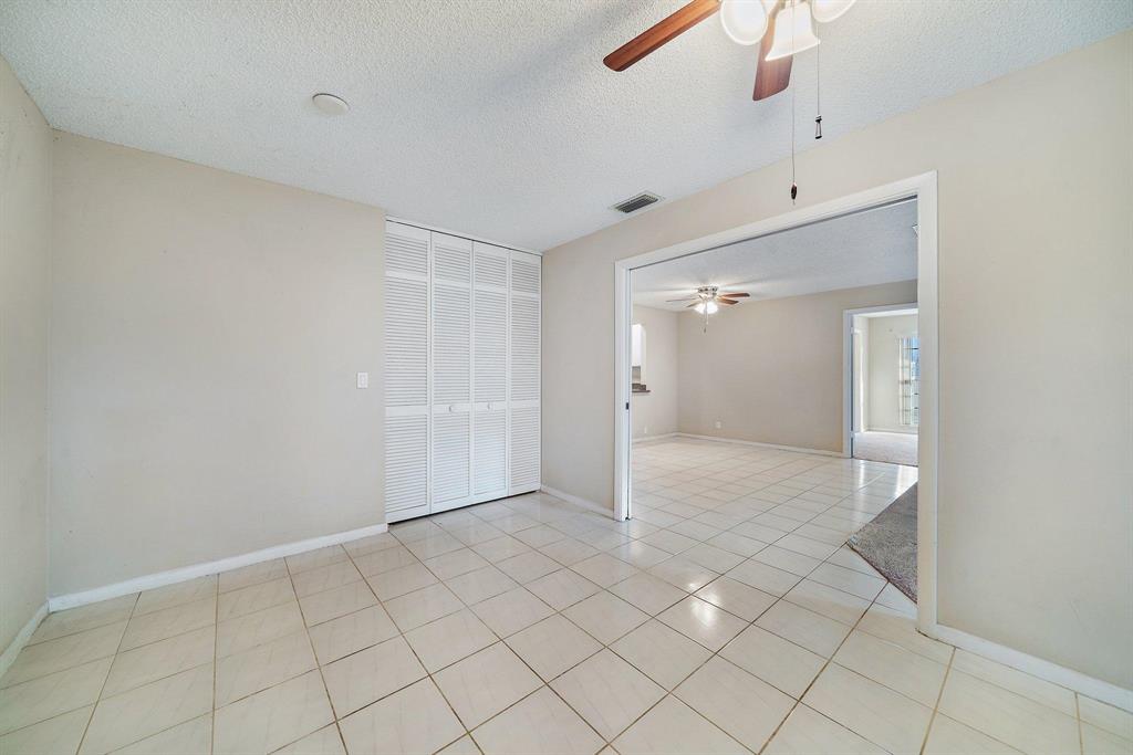 SOUTH SHORE 4 OF WELLINGTON - Residential