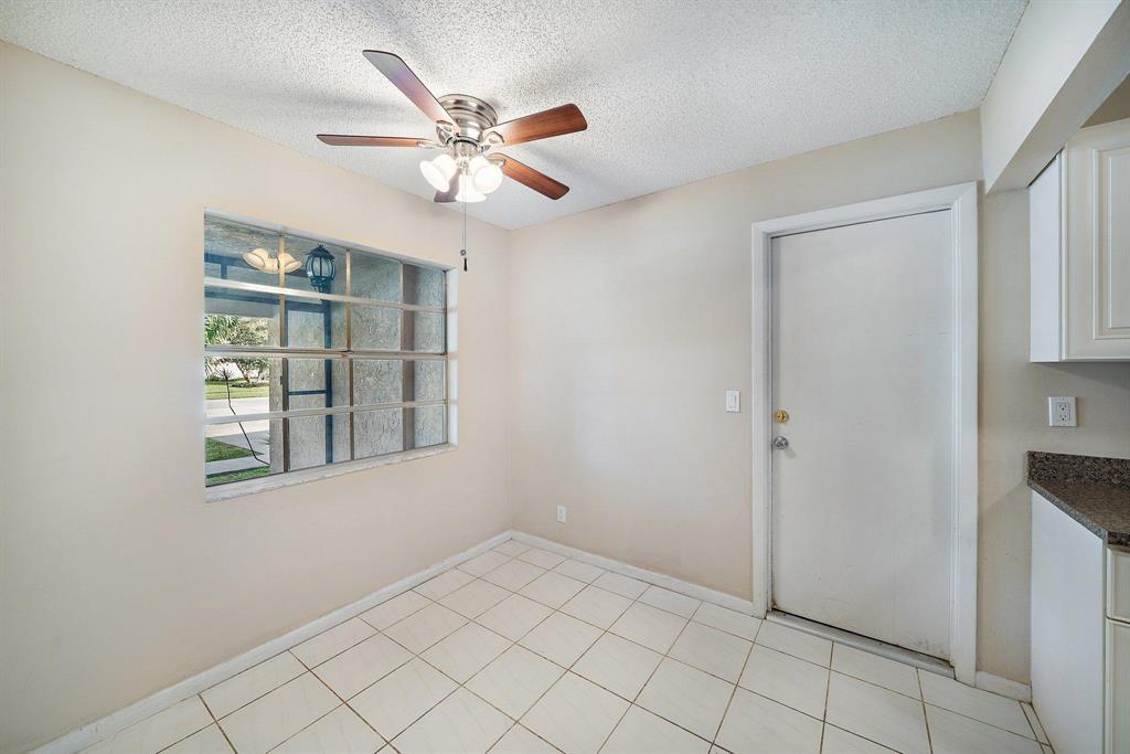 SOUTH SHORE 4 OF WELLINGTON - Residential