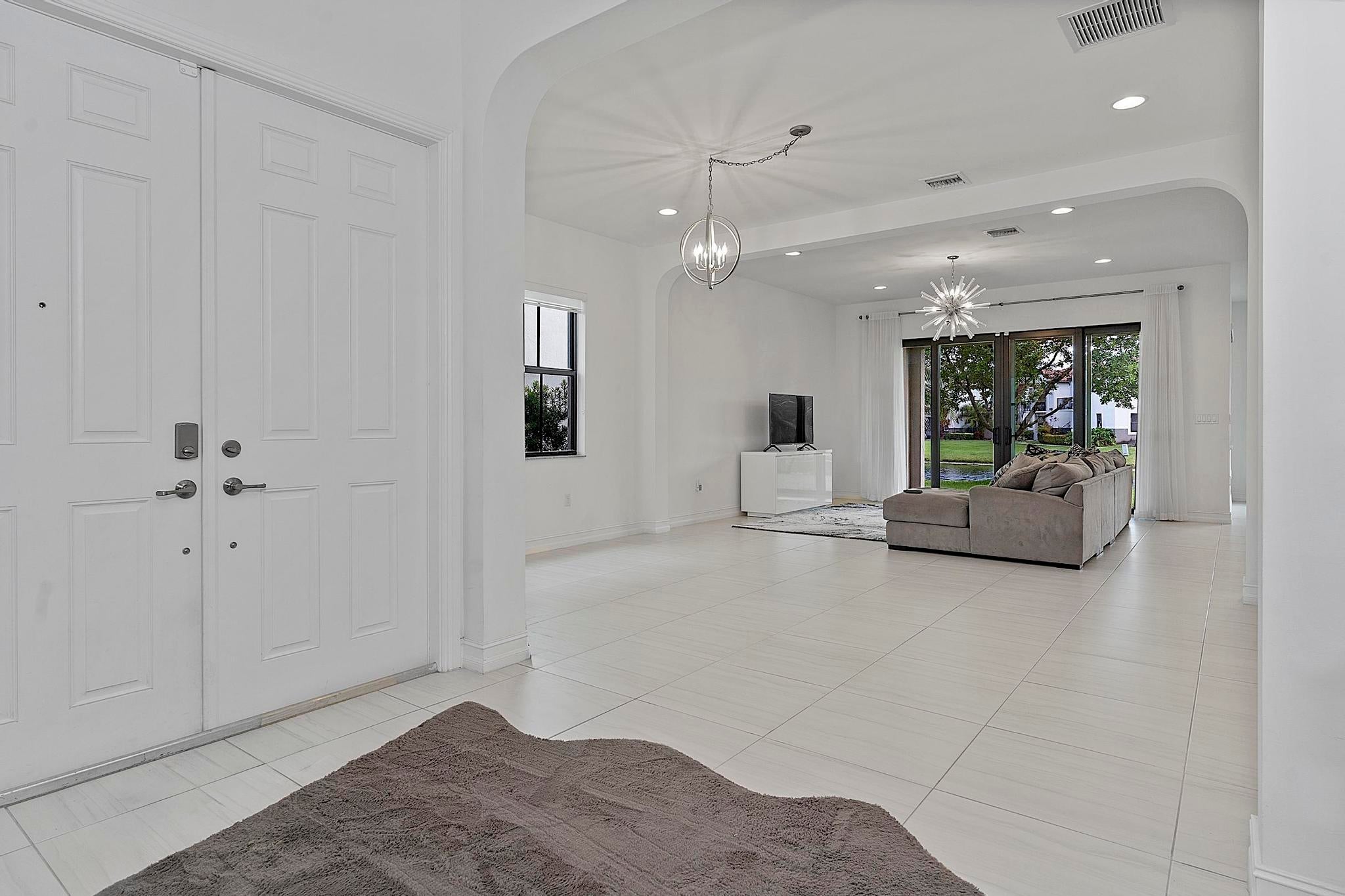 11824 SW 13th Court