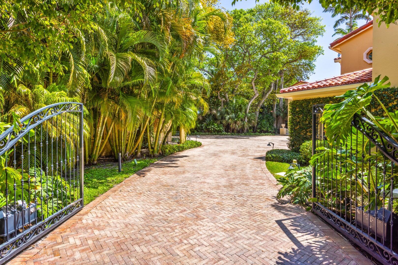 PHIPPS ESTATES - Residential
