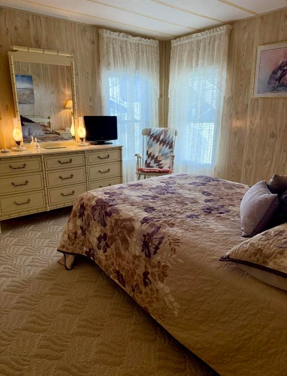 BEL-AIRE ESTATES - Residential