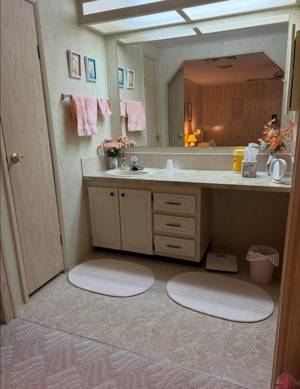 BEL-AIRE ESTATES - Residential