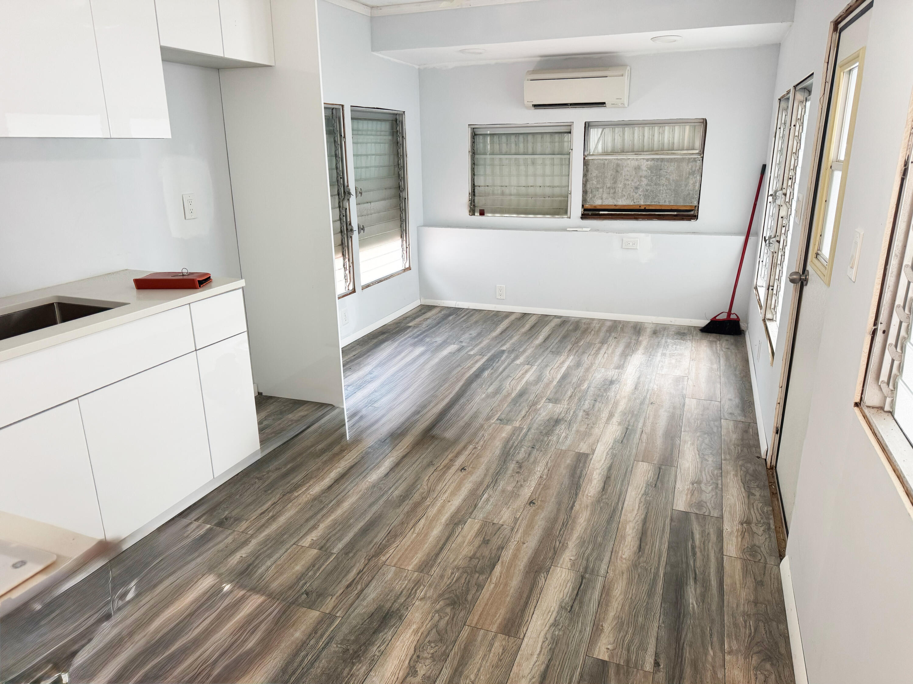 BRINY BREEZES INC - Residential