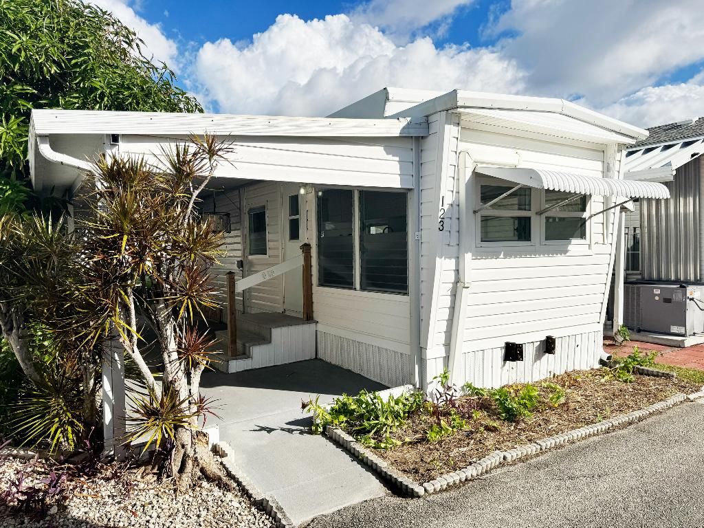 Photo of 23 Hibiscus Drive #I, Briny Breezes, FL 33435 (MLS # R11073218)