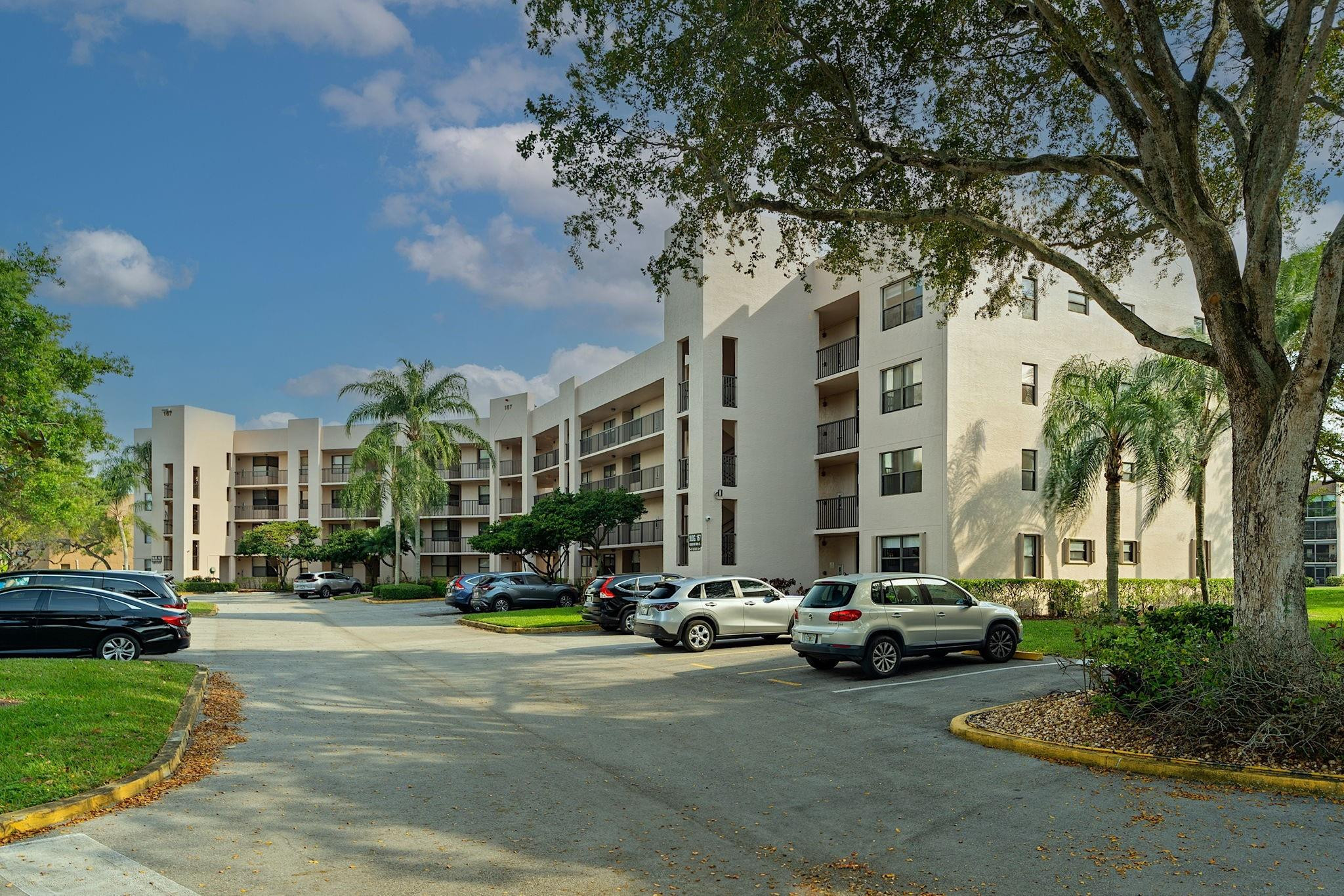 Sunrise Lakes Phase 4 - Residential