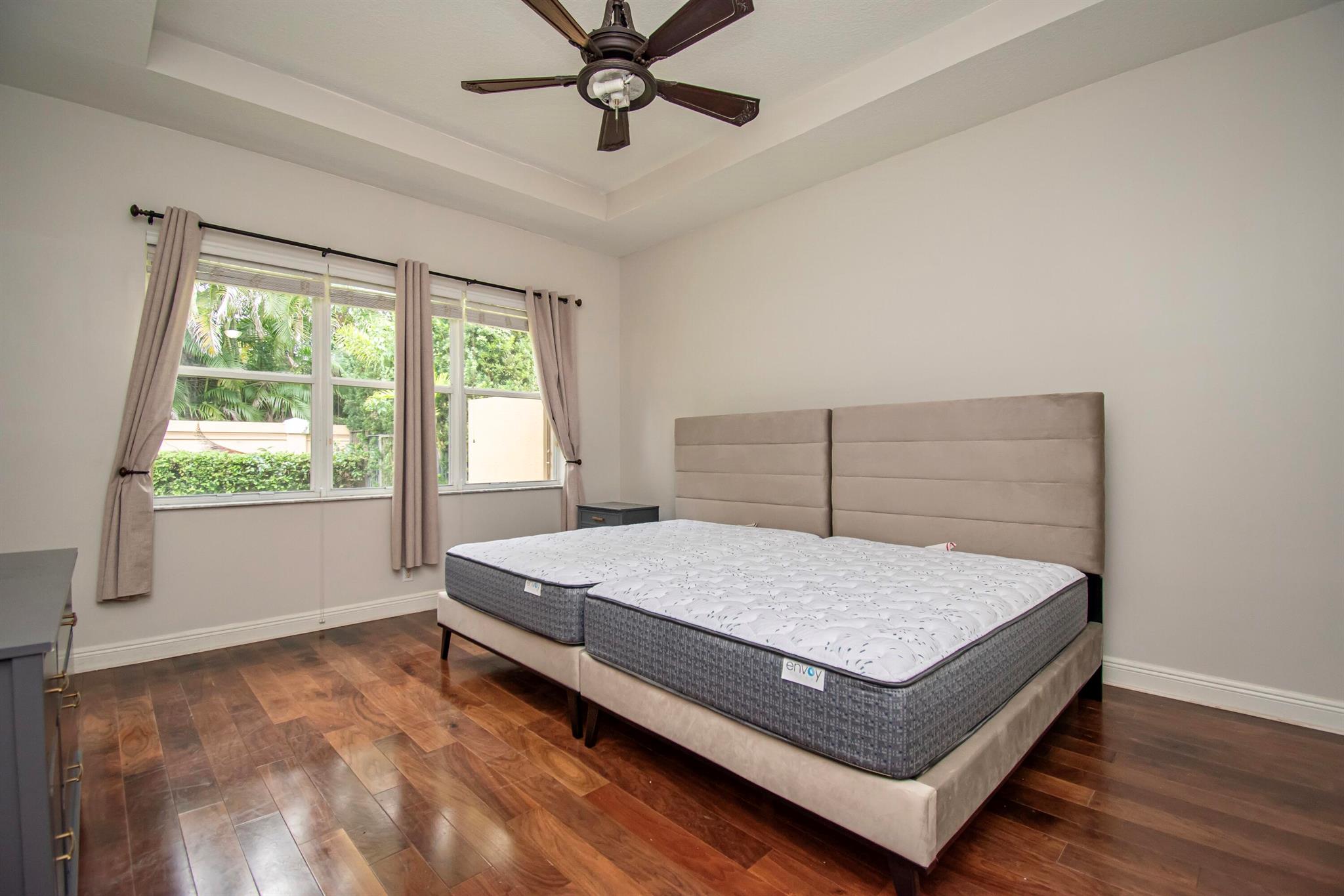 WYNDSONG ISLE ESTATES - Residential Lease