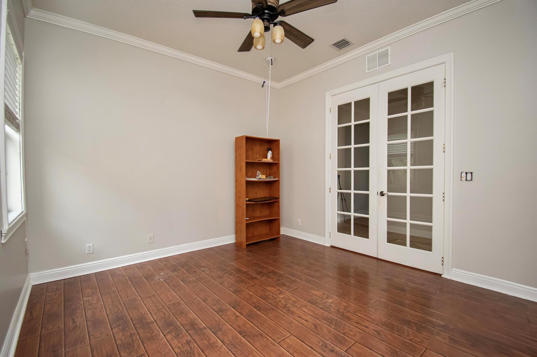 WYNDSONG ISLE ESTATES - Residential Lease