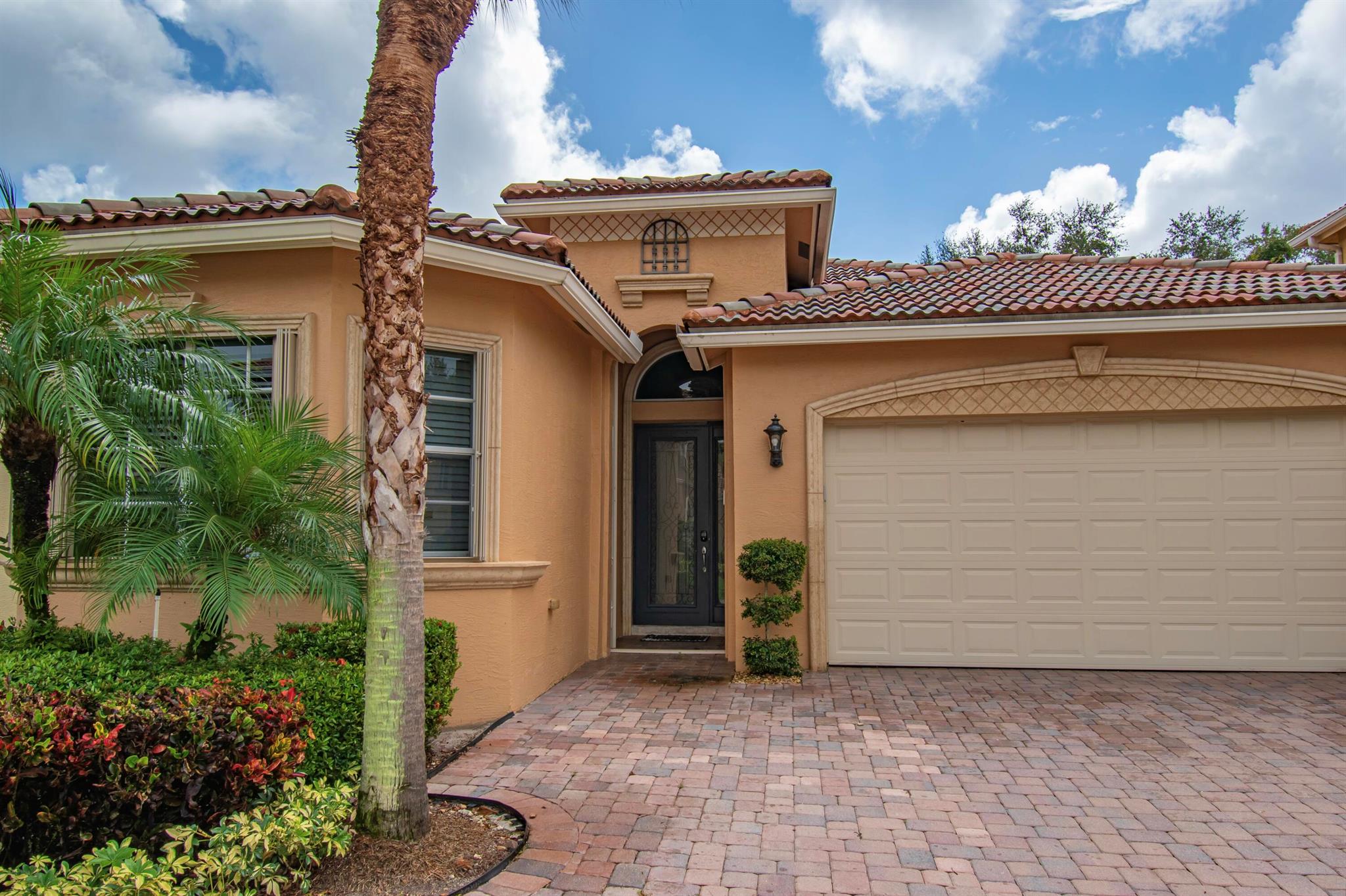 WYNDSONG ISLE ESTATES - Residential Lease