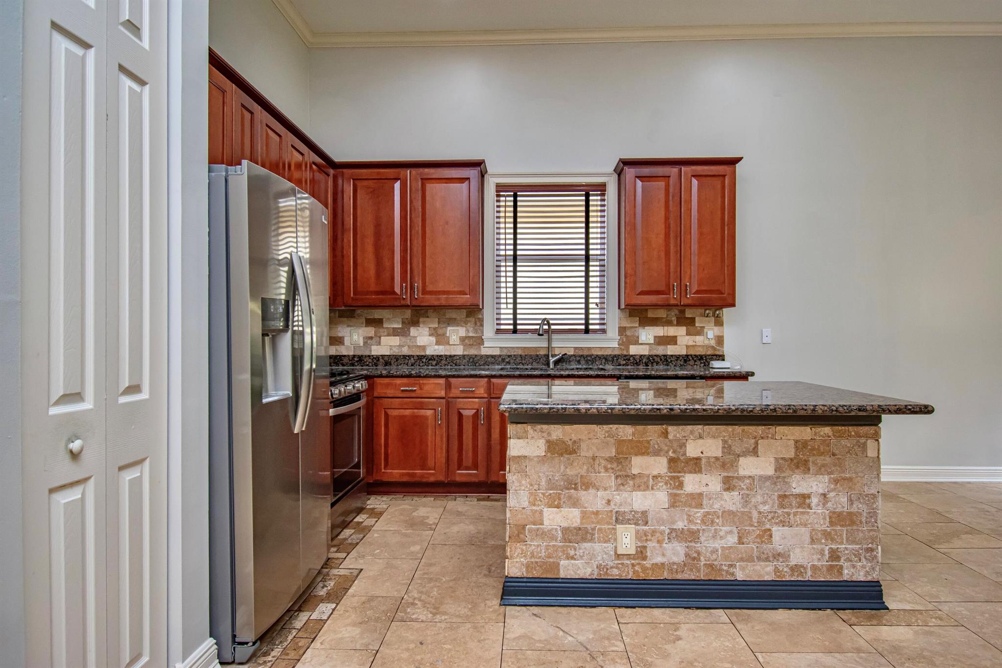 WYNDSONG ISLE ESTATES - Residential Lease