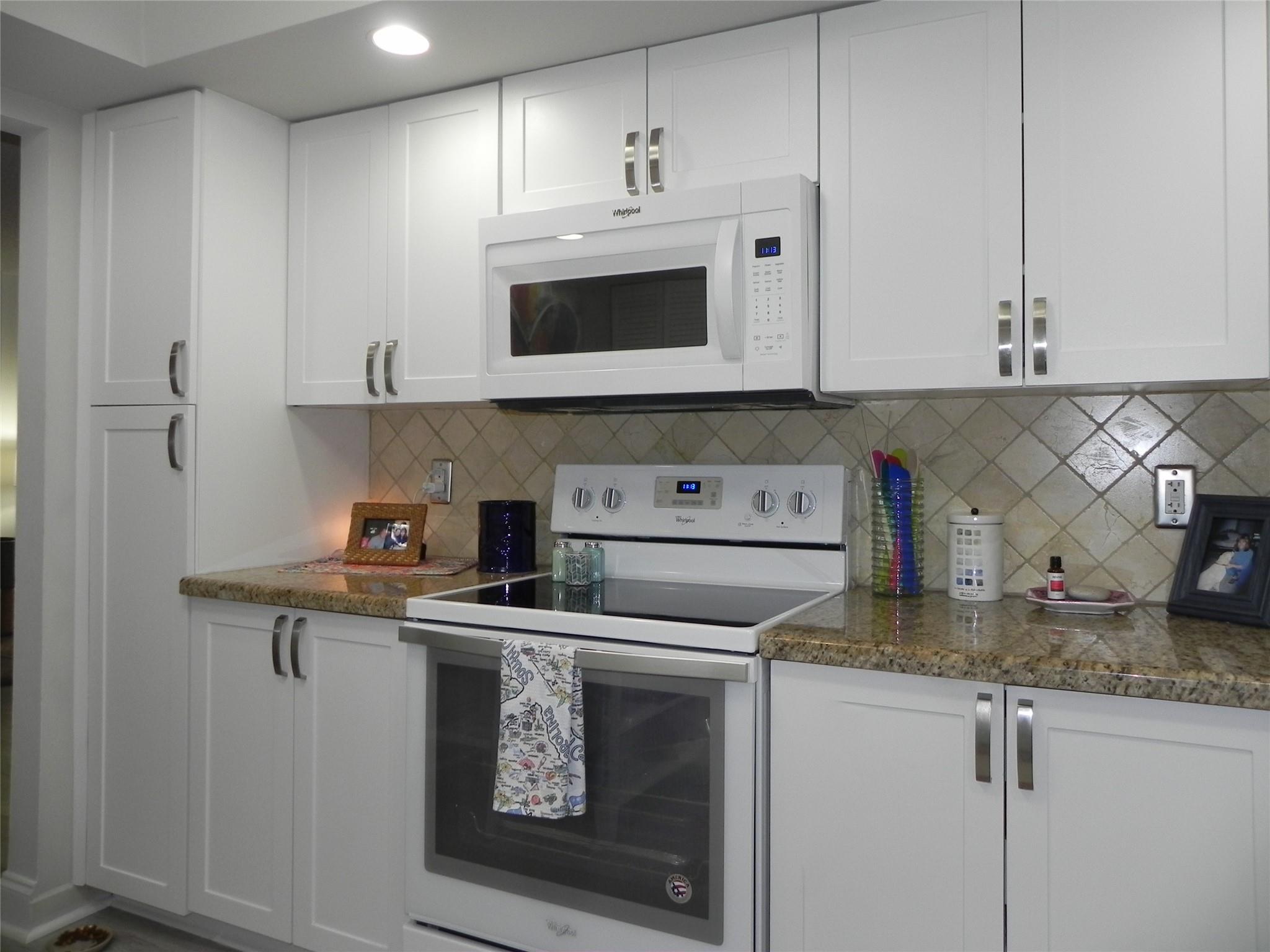 GRANDVIEW AT EMERALD HILL - Residential