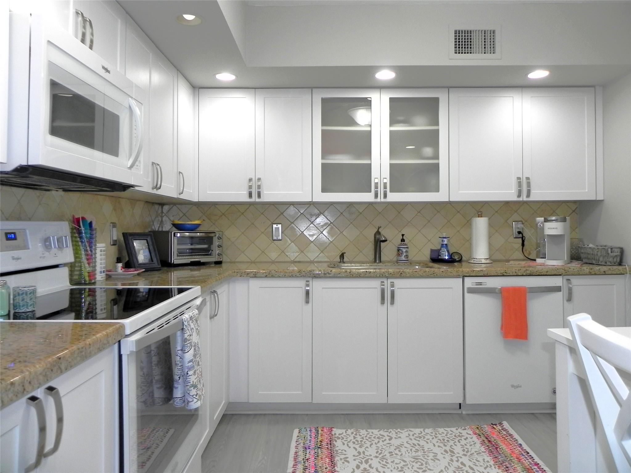 GRANDVIEW AT EMERALD HILL - Residential