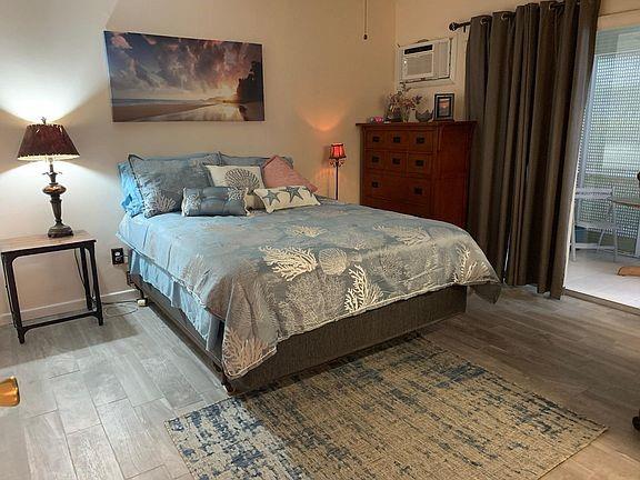 Palm Royal Apts Inc Condo - Residential Lease