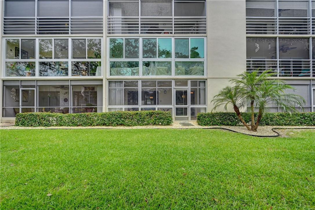WYNMOOR VILLAGE - Residential