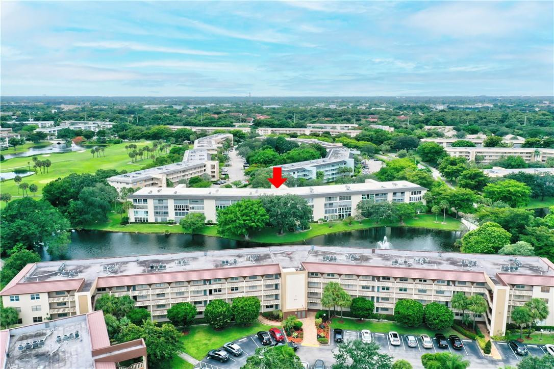 WYNMOOR VILLAGE - Residential