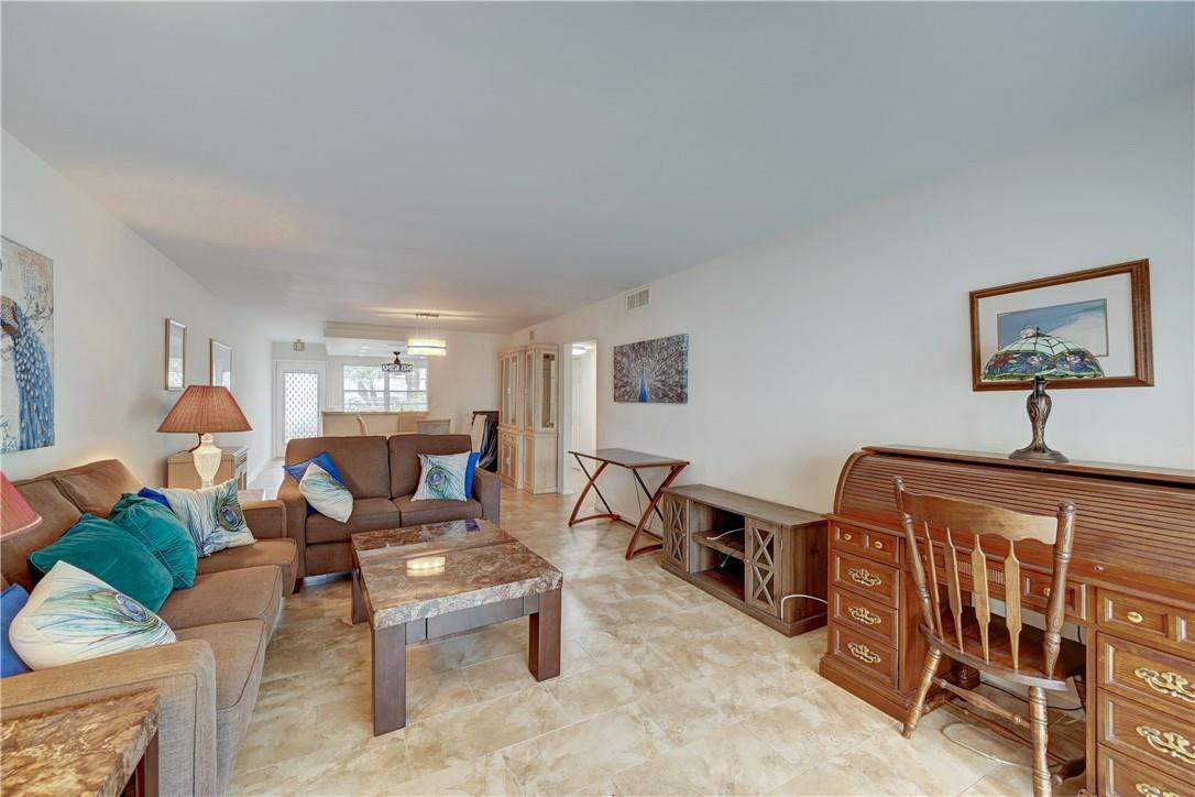 WYNMOOR VILLAGE - Residential