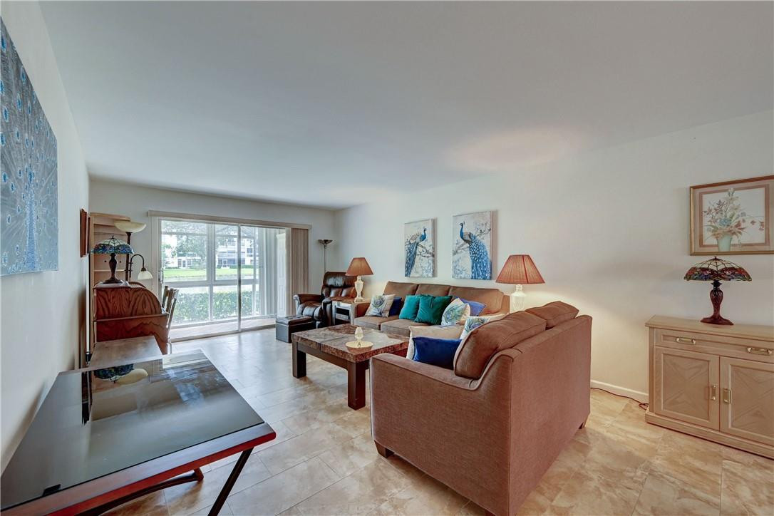 WYNMOOR VILLAGE - Residential