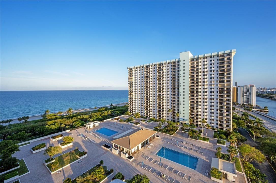 The Summit - Residential