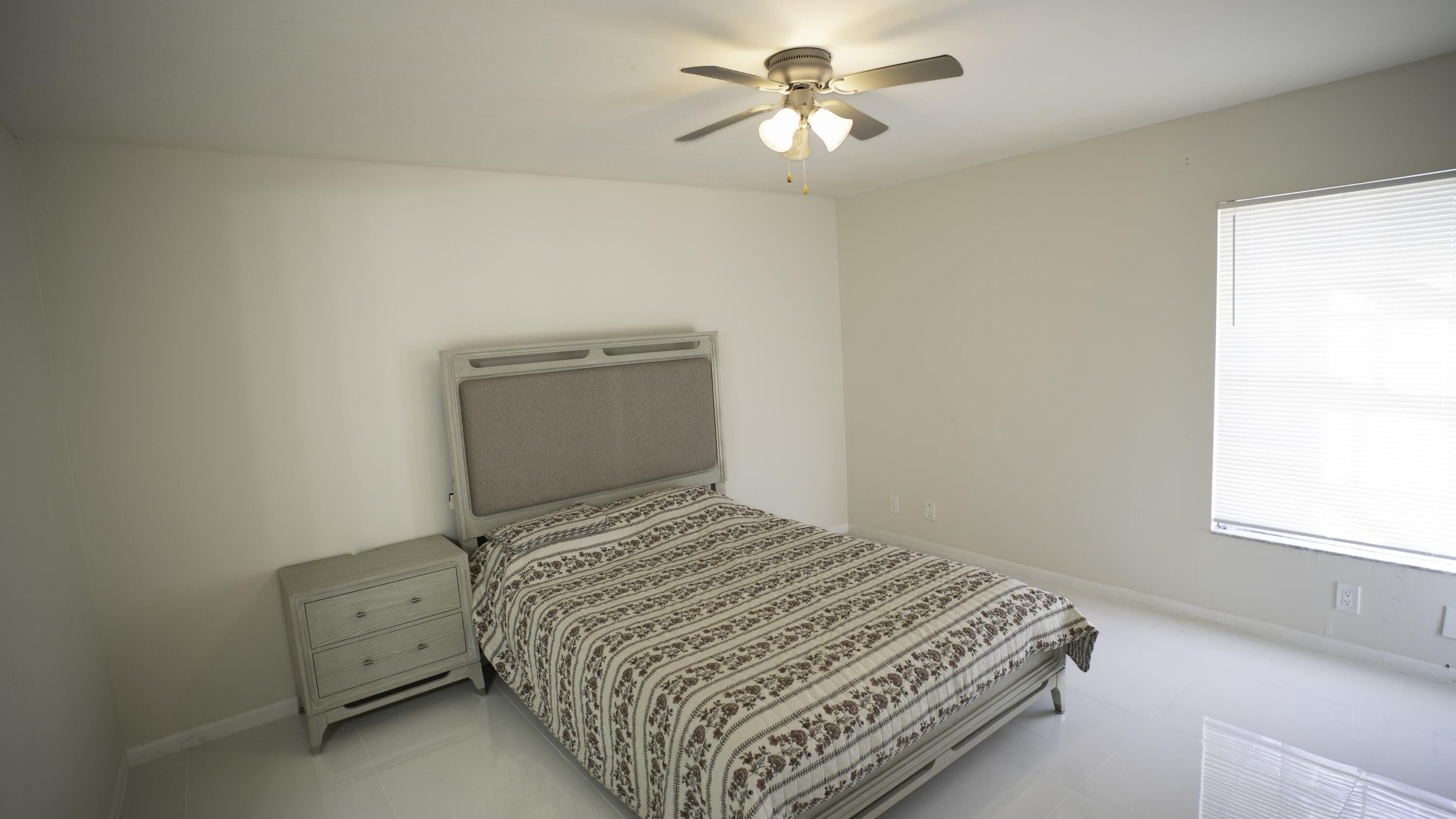 WEITZER SUB 3 - Residential Lease