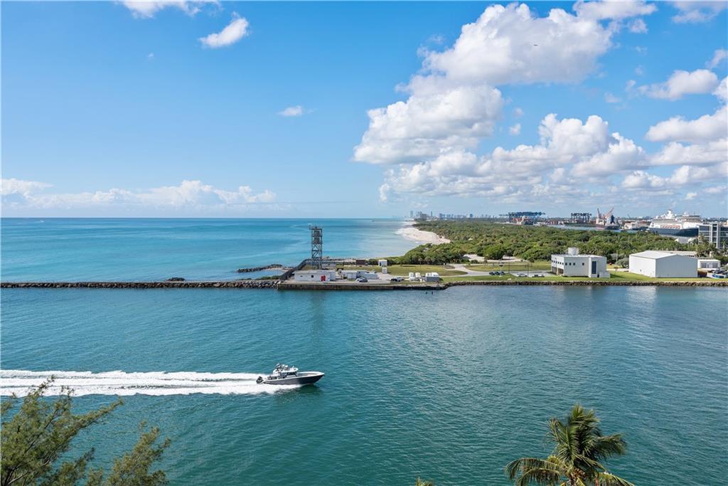 Sky Harbour East - Residential