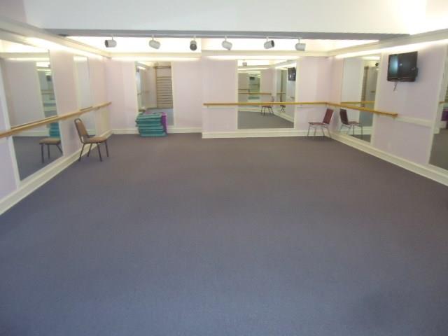 INTERNATIONAL VILLAGE - Residential