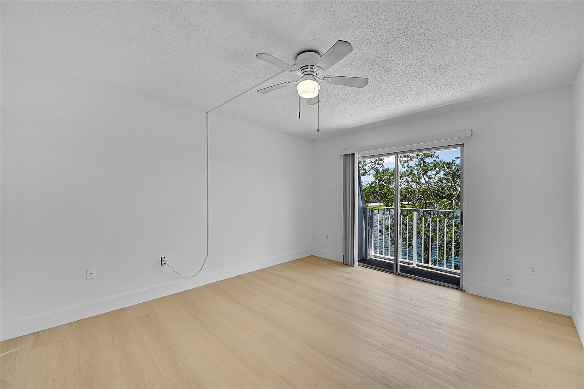 LAKESHORE TOWNHOMES CONDO - Residential