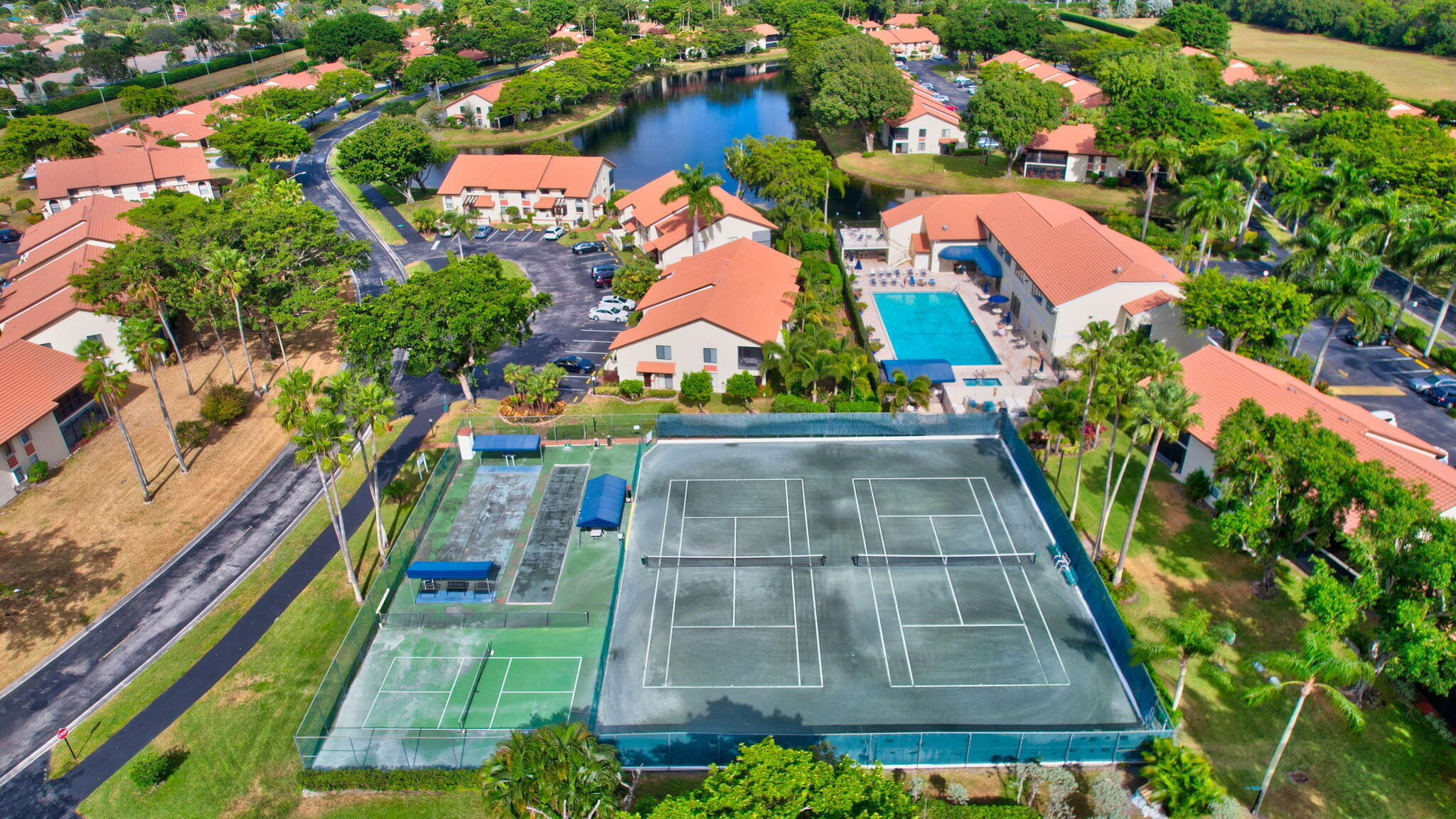 PALM CHASE CONDO - Residential