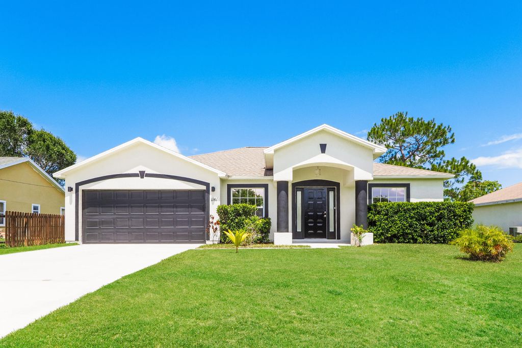 Photo of 1141 SW Broadview Street, Port Saint Lucie, FL 34983 (MLS # B26014713)