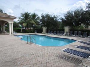 Mayfair At Wellington Con - Residential