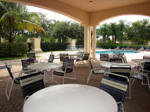 Mayfair At Wellington Con - Residential