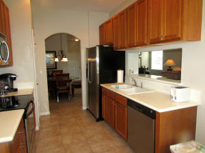 Mayfair At Wellington Con - Residential