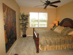 Mayfair At Wellington Con - Residential