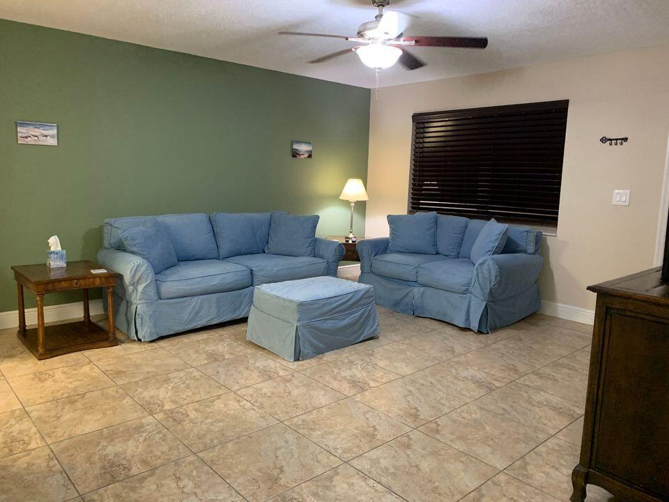 NORTH PALM BEACH VILLAGE OF 3 - Residential Lease