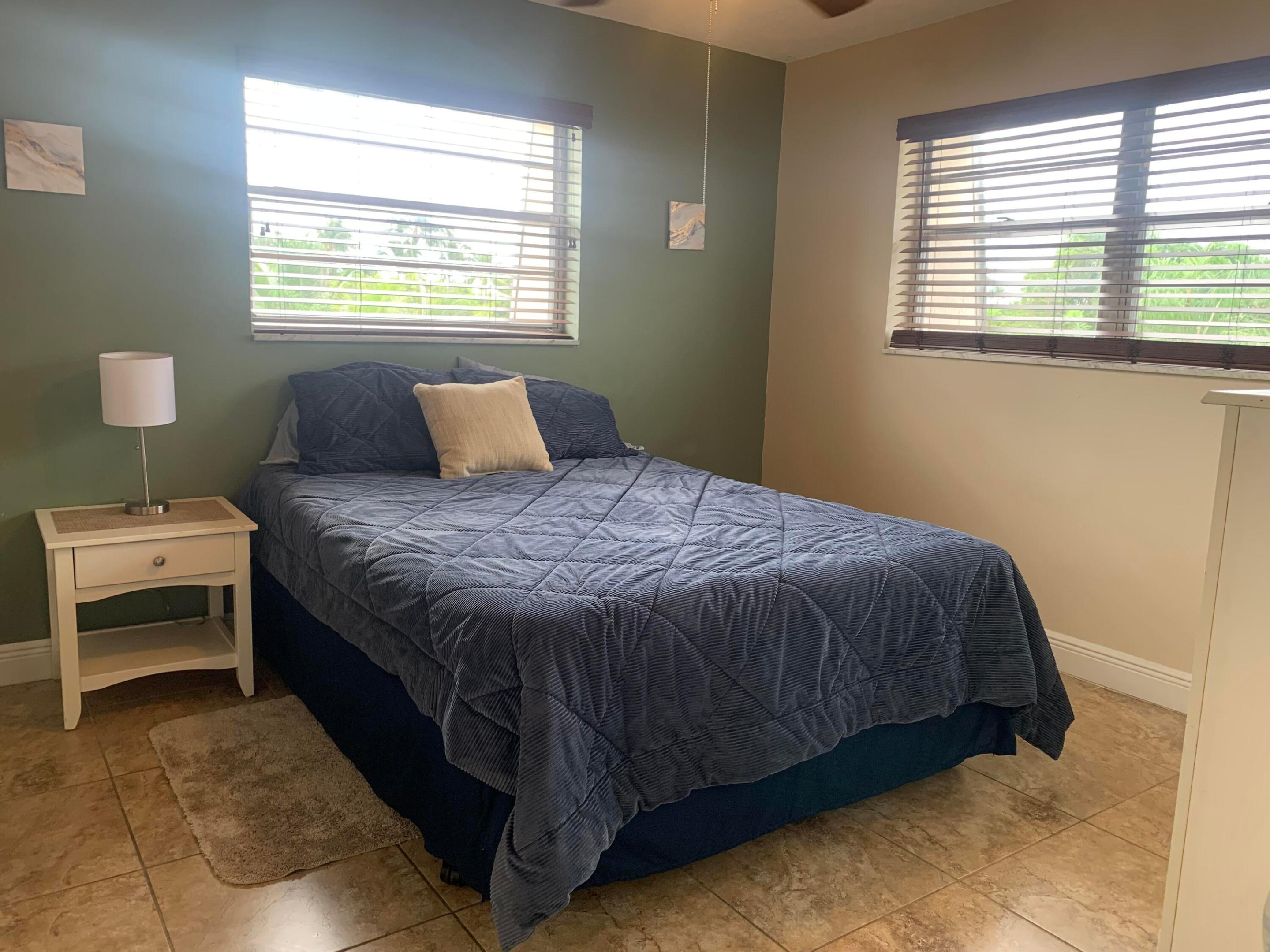 NORTH PALM BEACH VILLAGE OF 3 - Residential Lease