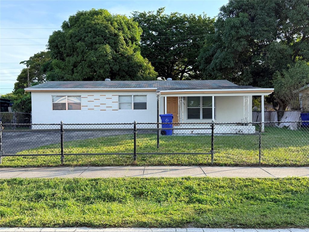 Photo of 2950 NW 20th St, Fort Lauderdale, FL 33311 (MLS # F10540277)