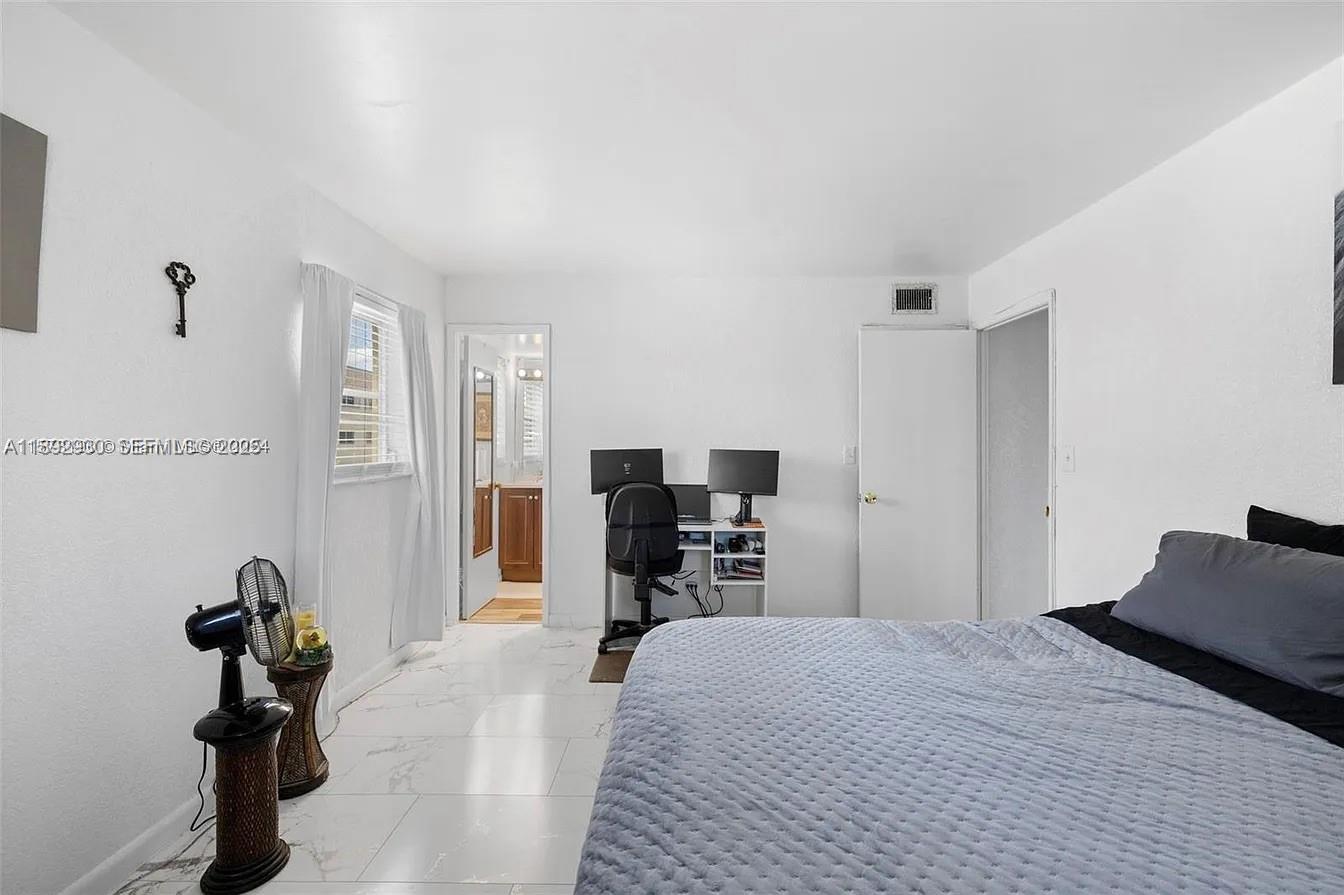 MAJESTIC GARDENS CONDOMINIUM - Residential