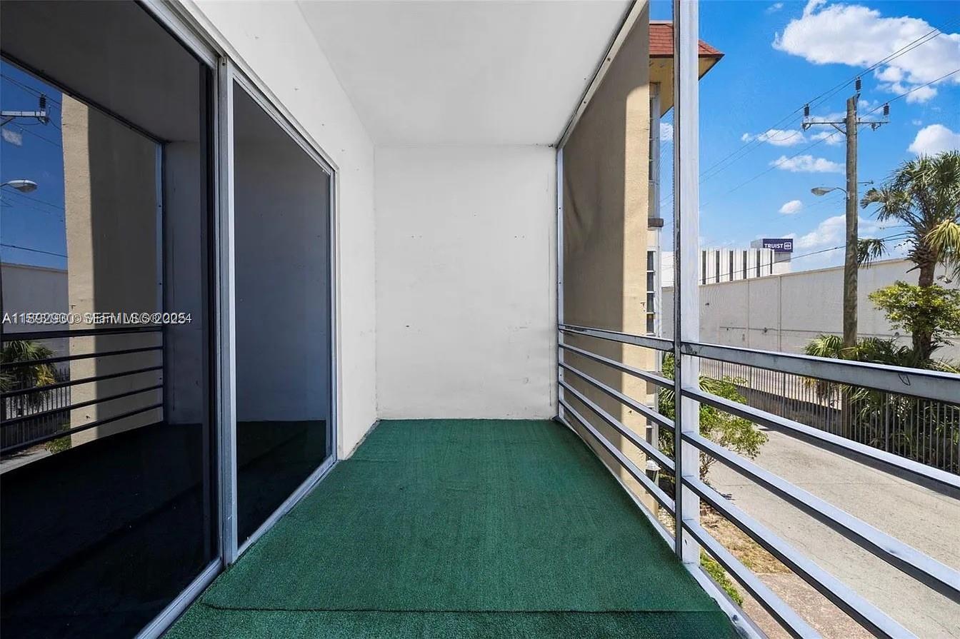 MAJESTIC GARDENS CONDOMINIUM - Residential