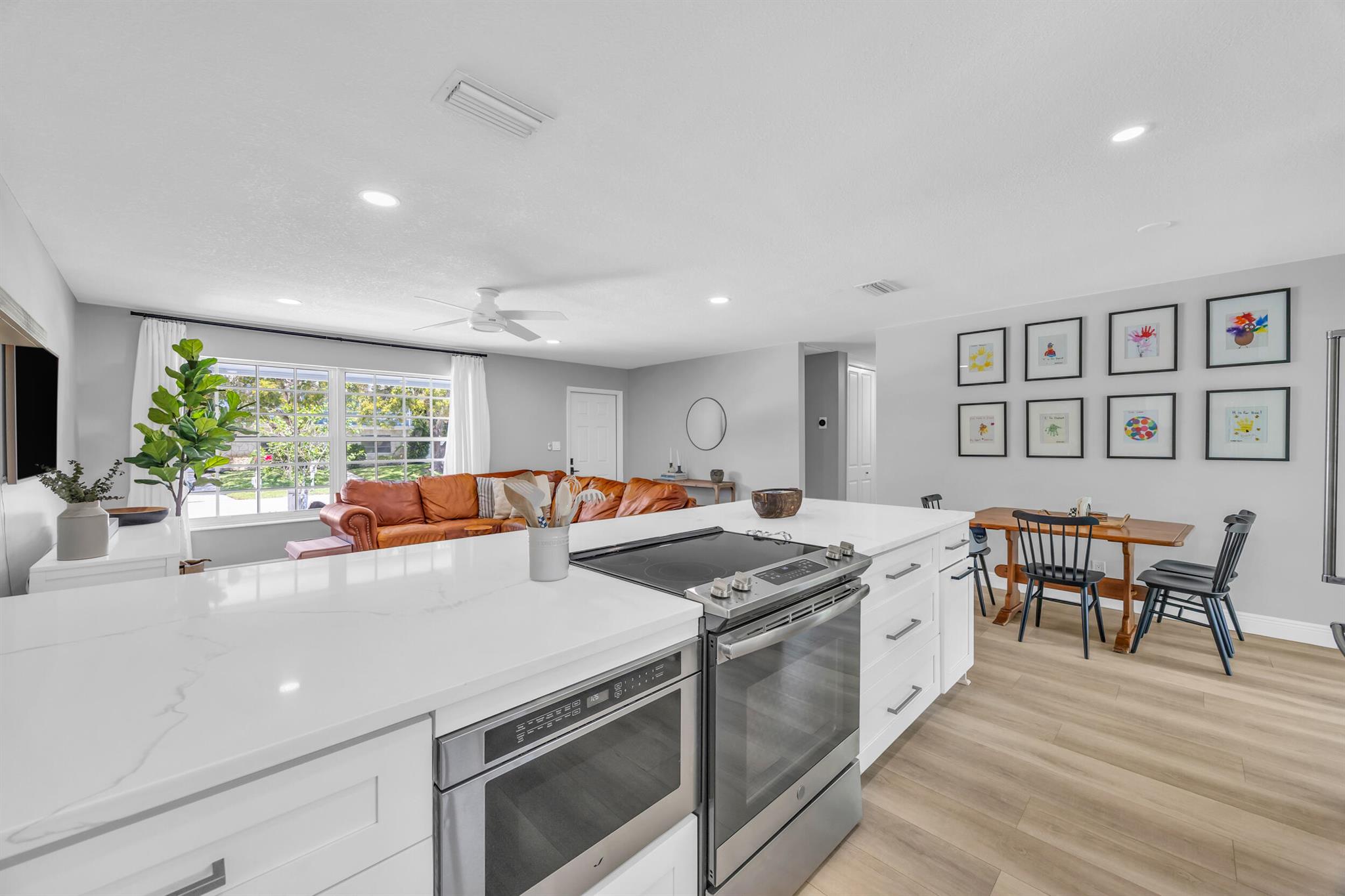 8 Willow Road