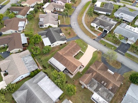 A home in Lake Worth