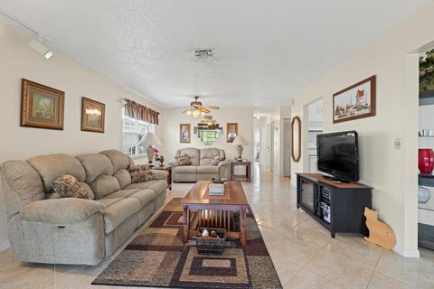 A home in Lake Worth