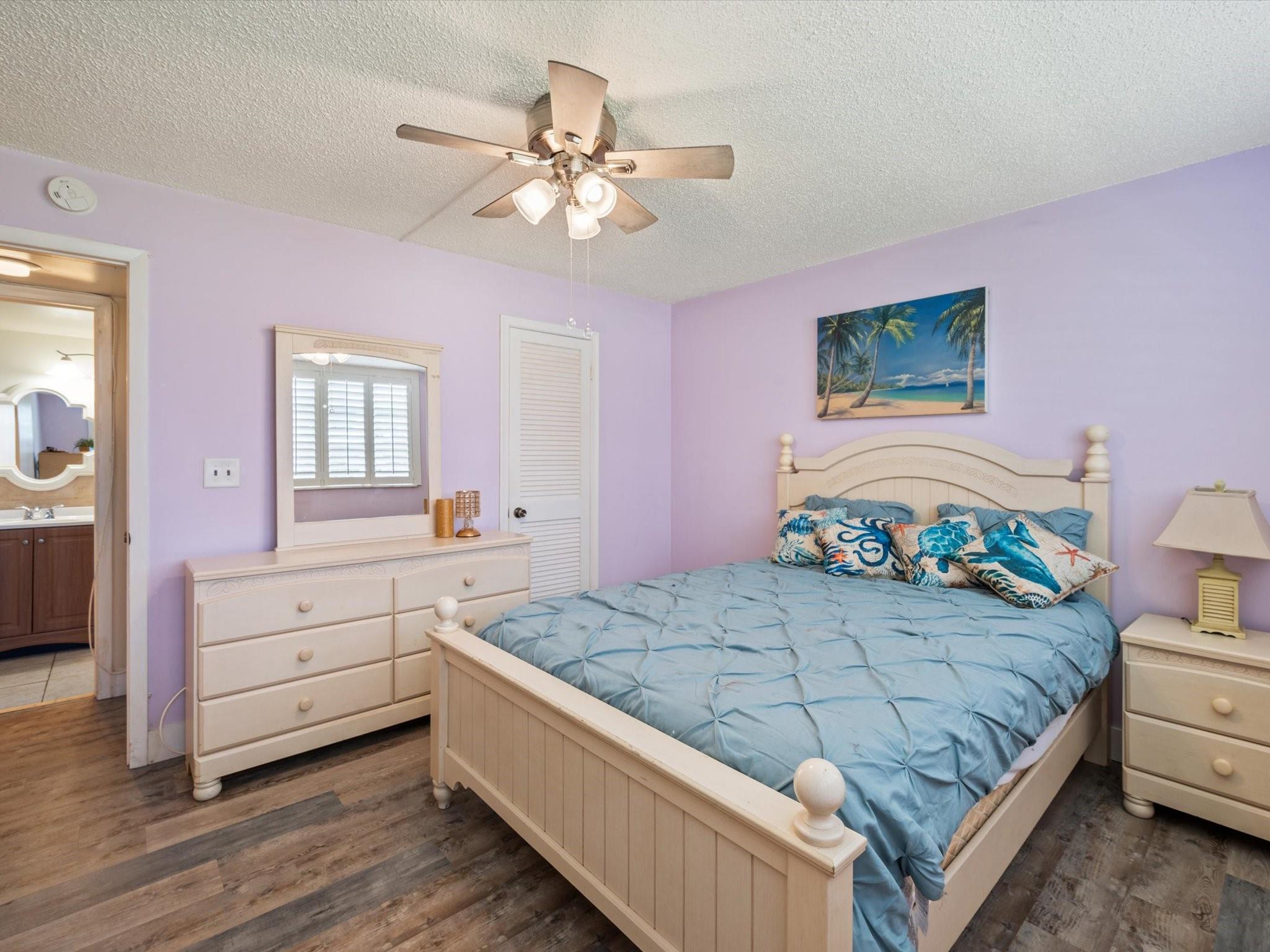 HOLLYBROOK - Residential