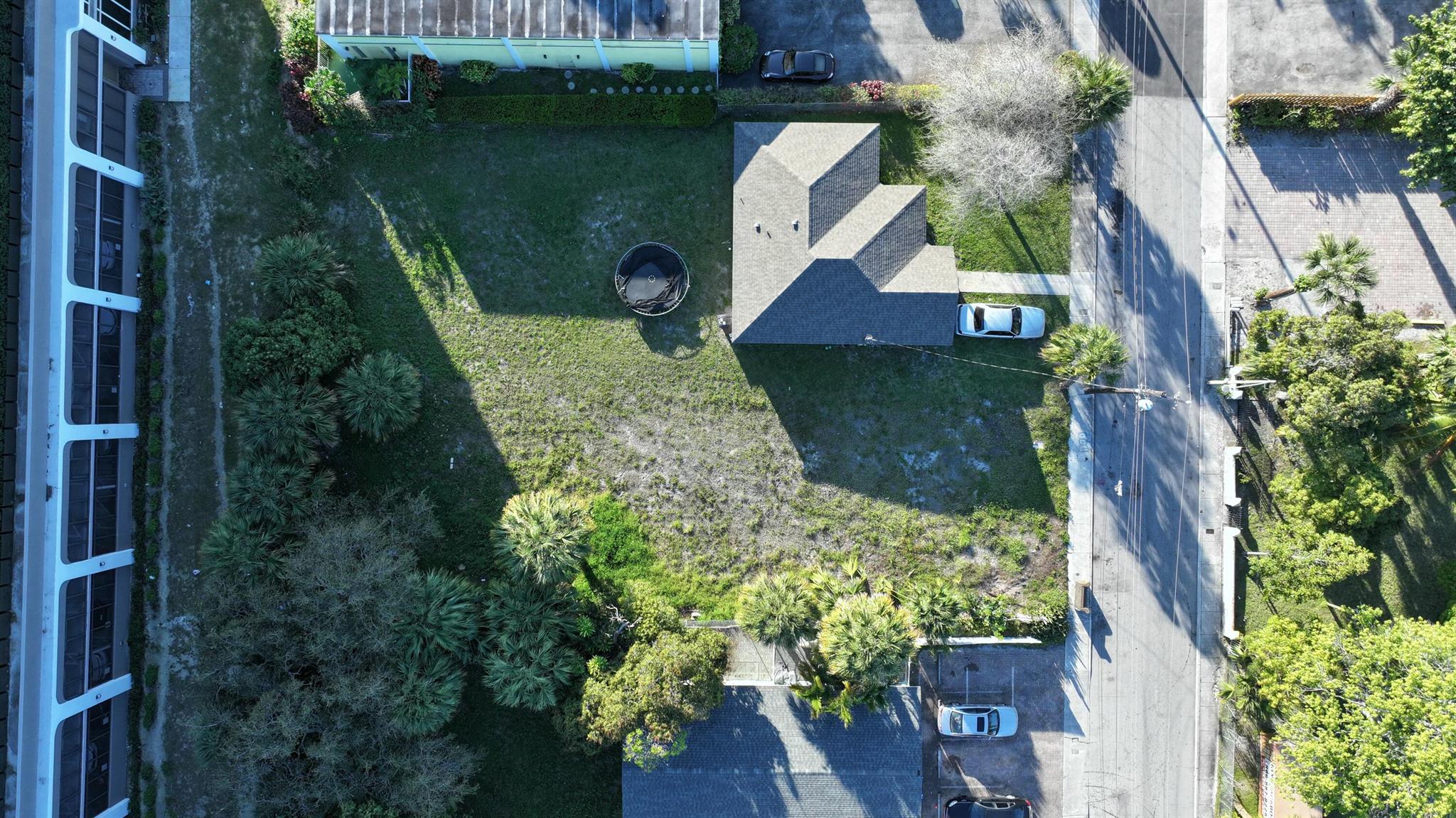 WEST PALM BEACH - Residential